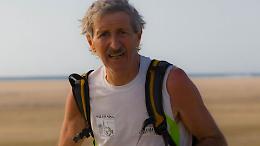 La maratona: Rosolo Orini a 69 anni lancia la sfida alle dune
