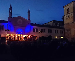Mostra e Féera de Sant'Imbróos: arte, musica e divertimento