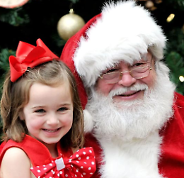 Babbo Natale arriva al Villaggio di Natale!