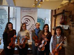 Liuteria, violini globali: incassati 463mila euro