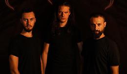 I Genus Ordinis Dei: «Noi, officina del metal»