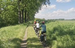 Boom del cicloturismo: in sella tra Po e borghi