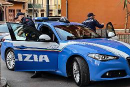 Voleva gettarsi dal terzo piano, salvata in extremis