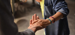 Minorenni in comunità: scontro politico sui costi