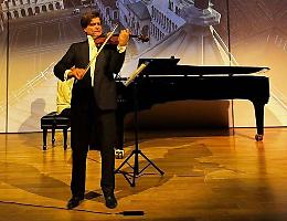 Stradivari e la liuteria protagonisti a Expo