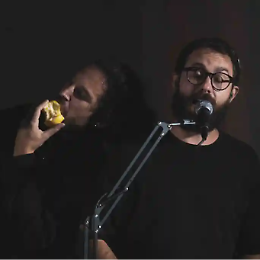 Dentifricio. Uno spettacolo di Acrobatiche poetiche 2025