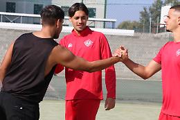 Venti palloni della Serie A in carcere con il dono della Cremo