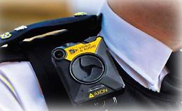 La polizia locale in azione con le body cam