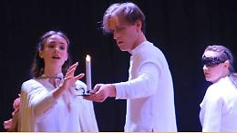 Voce e chitarra: la lirica vola in Africa