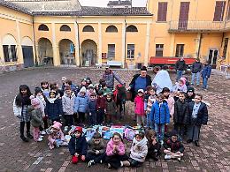 La magia di Santa Lucia accende la solidariet&agrave;: bambini protagonisti di un gesto speciale