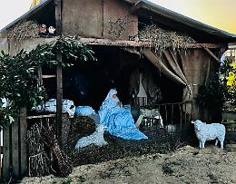 Il Natale torna in cascina: il presepe contadino piace a tutti