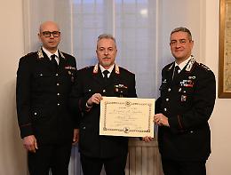 Medaglia Mauriziana ai luogotenenti Nasca e Currarino per 50 anni di servizio