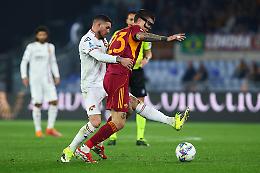 Cremonese compatta e attenta: contro la Roma 0-0 all'intervallo