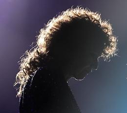 Mannoia porta a Cremona 'Fiorella canta Fabrizio e Ivano: Anime Salve'