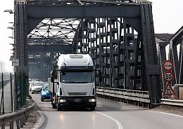 Ponte: lavori rivisti, niente chiusura totale, ma senso unico alternato da maggio a settembre