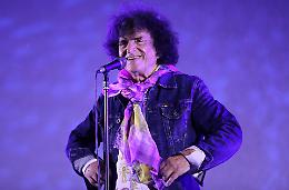 'Una Storia Unica', il grande prog italiano torna sul palco con Lanzetti