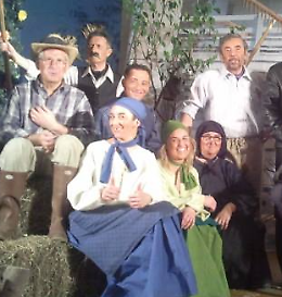 “Succed a Gnidel n'duè ghè i solc!” Commedia dialettale