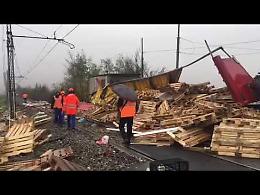 Il video dell'incidente al passaggio a livello di San Giuliano Piacentino