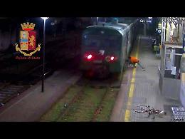 VIDEO L'aggressione in stazione