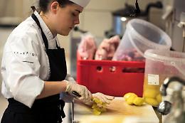 Bruxelles propone modifiche alla direttiva rifiuti: "ridurre gli sprechi alimentari del 30% in 10 anni"