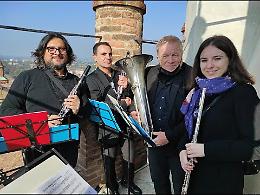 Sul campanile del Duomo il concerto de «Il Trillo»