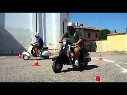 Quattrocase e le sue zucche: gara della lumaca al vespa raduno
