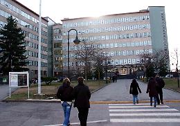 L'emergenza: ospedale Maggiore a caccia di medici
