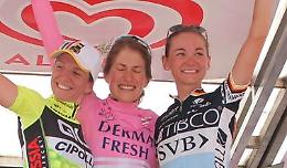 Il Giro Rosa all'americana Abbott, la 'crono' di Cremona alla VanDijk