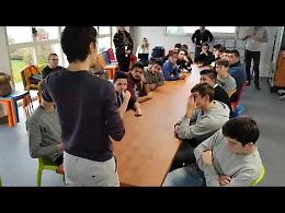'Radiofficina', giovani a scuola di web radio