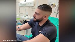 Meloni in visita ad agenti feriti all&rsquo;ospedale Molinette di Torino, le immagini