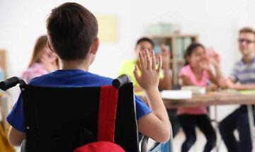 Bilanci comunali sotto pressione: l&rsquo;allarme dei sindaci sui servizi per l&rsquo;inclusione