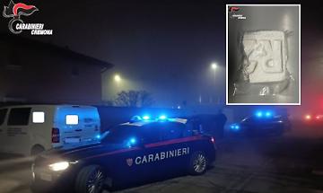 Fuga, colluttazione e mezzo chilo di droga: arrestato ventenne dopo un inseguimento