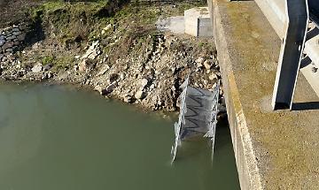 Quarto crollo della passerella sull'Adda, il sindaco: &laquo;Ce lo aspettavamo&raquo;