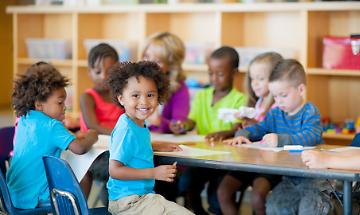 Infanzia al centro, 810mila euro per rafforzare i servizi educativi nel triennio