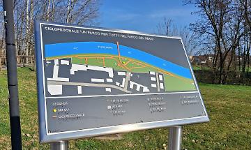 Parco per tutti, installate le bacheche tattili lungo il percorso sul Serio
