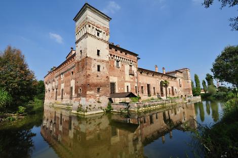 Al Castello Di Padernello Domenica 19 Marzo Il Mercato Della Terra La Provincia