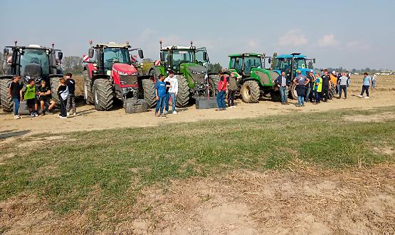 Grande ritorno per il 27° Carosello di Trattori: festa e competizione in aratura