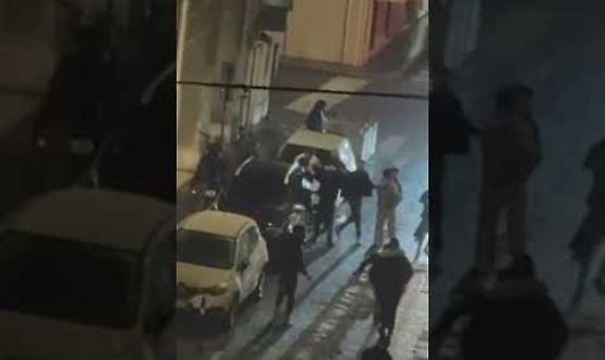 Maxi rissa tra giovanissimi in via Monteverdi, uno finisce in manette