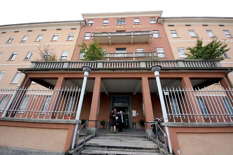 San Camillo, rubate attrezzature sanitarie per 200mila euro