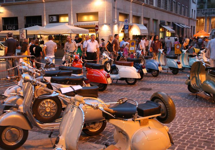 Raduno di Vespe e Lambrette venerdì e sabato a Picenengo