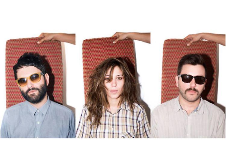 Folk rock e pop con Claudia is on the sofa e Rocky Wood a Brescia Sabato 7
