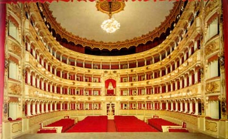 Deludente lo spettacolo di S. Stefano al Ponchielli