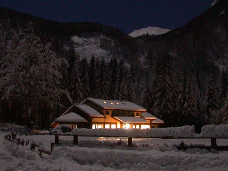 Rifugio Lagdei 7-8 giugno - Escursioni di giorno e di notte