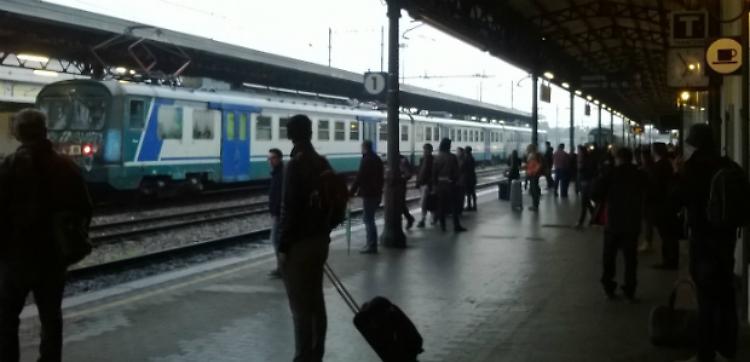 Cremona-Piacenza persa nel nulla E' cos&igrave; che si promuove l'uso del treno?