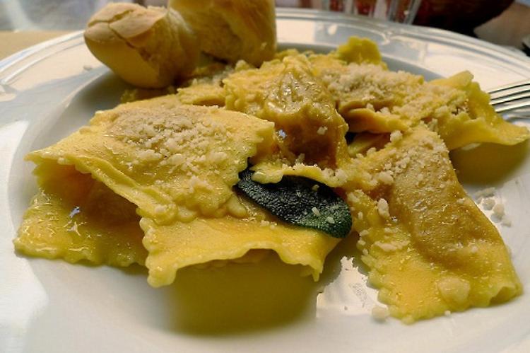 Castelvetro Piacentino, nel finesettimana Tortellata di San Giovanni

