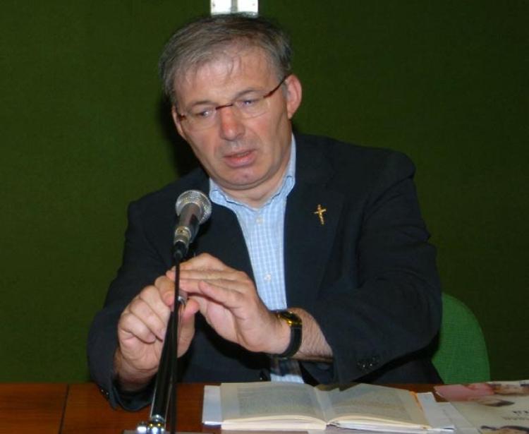 Don Inzoli dovrebbe subire anche un processo? Dite la vostra