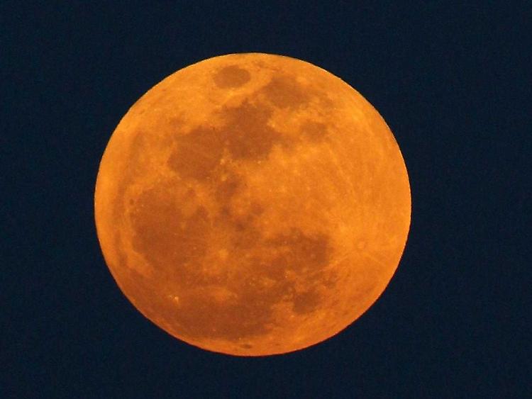 Cina, navicella in missione sulla Luna