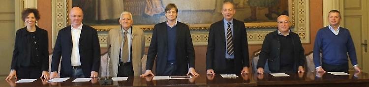 Acqua, luce e gas: sportello unico d'informazione in piazza Garibaldi