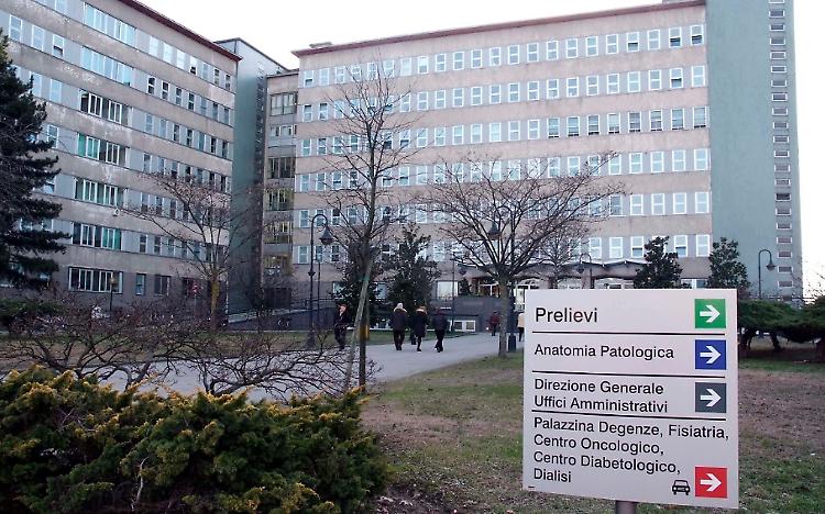 Ospedale, piacciono le visite la sera