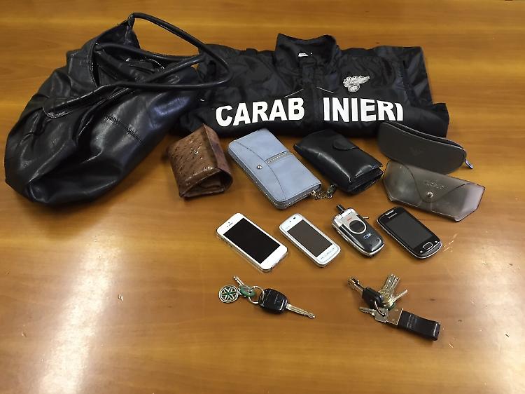 Razzia in piscina, refurtiva recuperata grazie al GPS